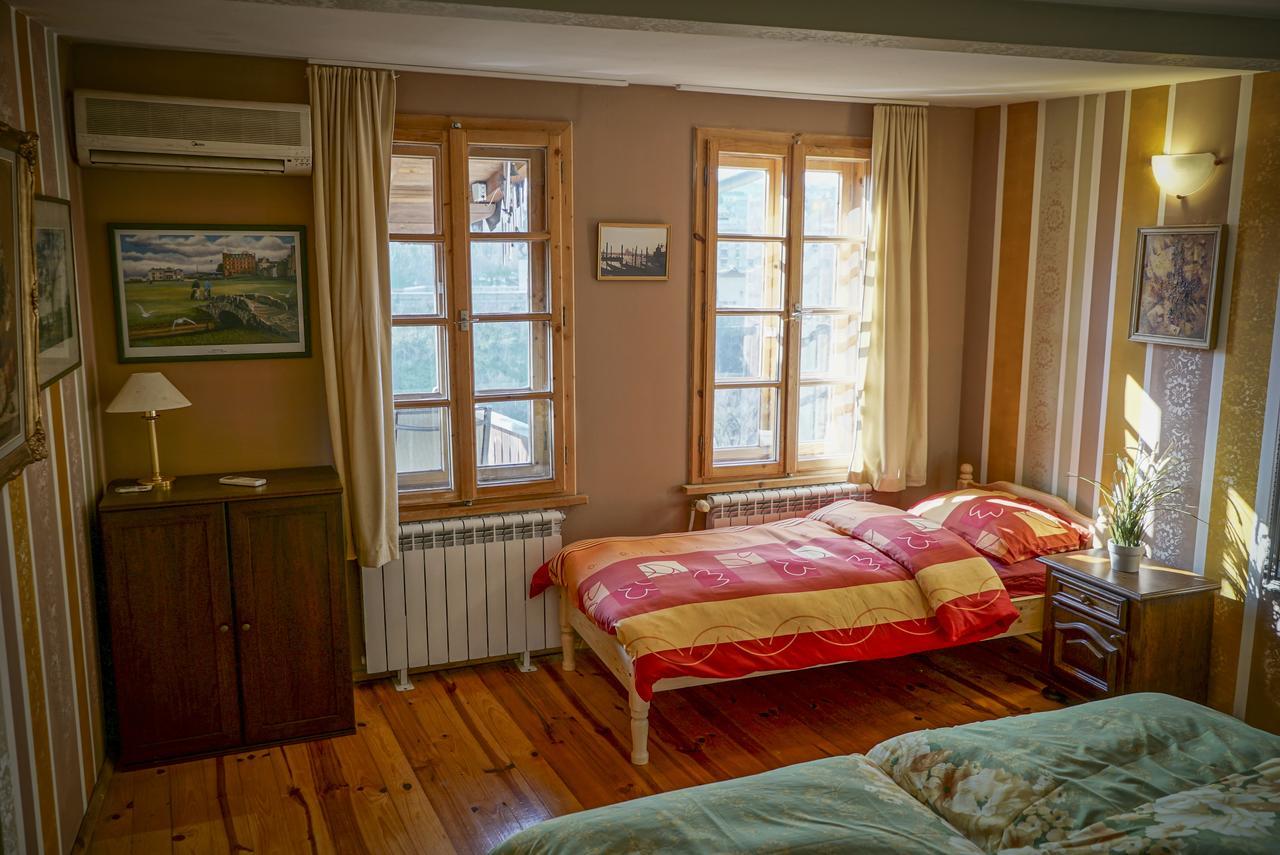 Rooster House Hotel Veliko Tarnovo Buitenkant foto